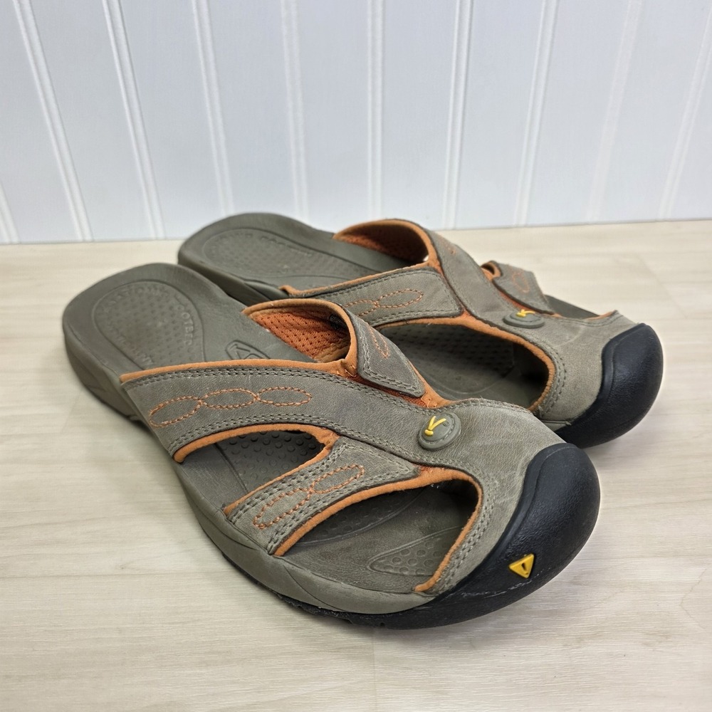 Portico - Picture 3 of 8